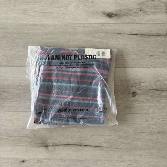 Woolovers Variegated Stripe Crew Neck Sweater Navy Multi M NWT IN PACKAGING - Picture 3 of 5